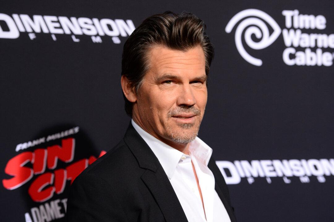 “Sin City: A Dame To Kill For” Star Josh Brolin Says He’s An Absurdist Who Likes PB&J Sandwiches