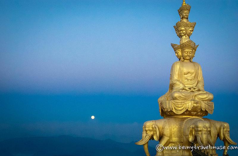 Mount Emei: Sacred Places in Sichuan