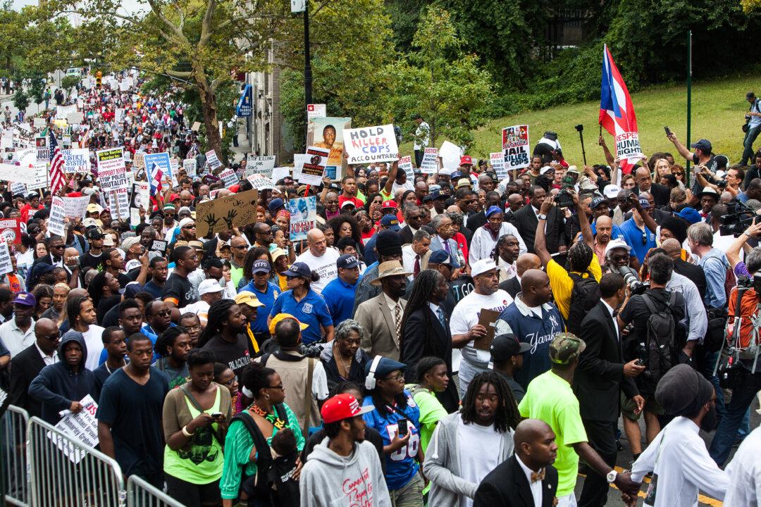 Following Ferguson Protests, Calls to End Racial Profiling at NYC Eric Garner March