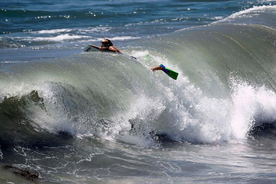 North Carolina Mom Says She Watched Boyfriend and Son Drown in Ocean