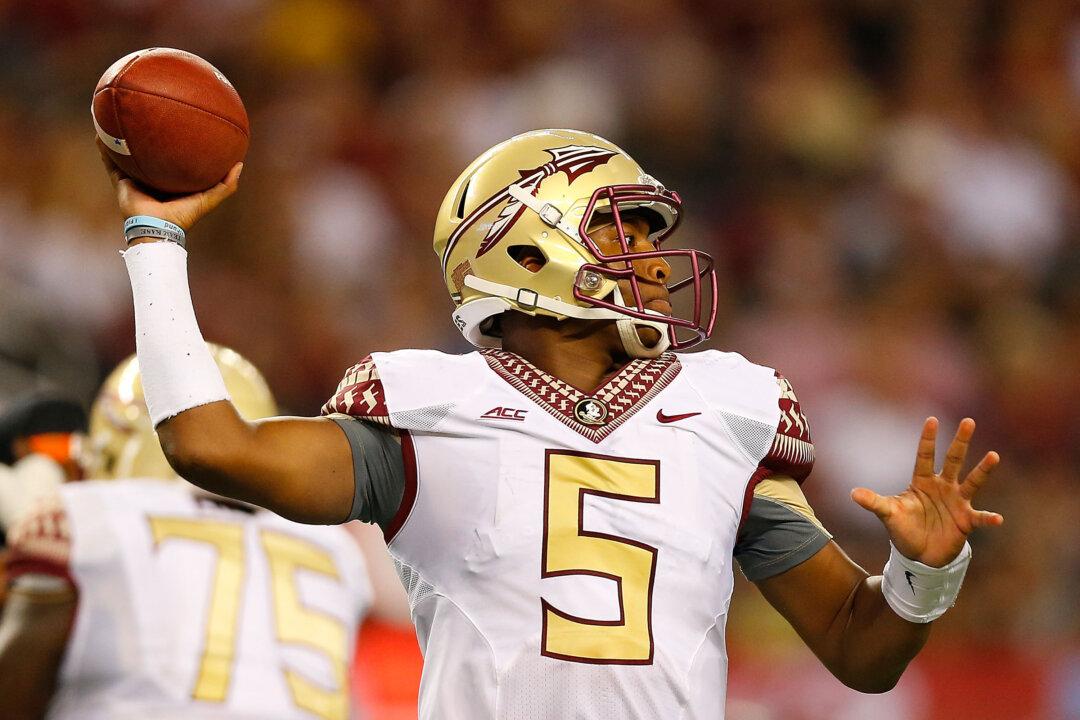 On the Ball: College Football Power Rankings