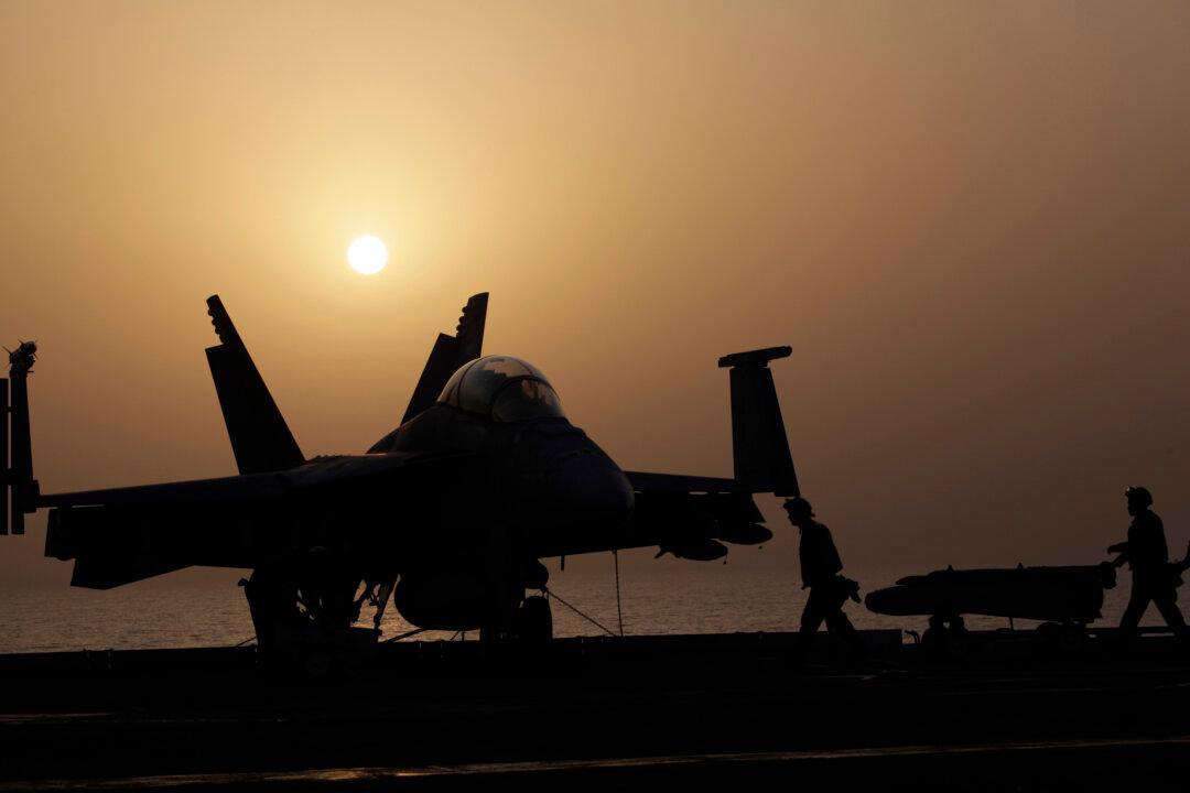 Obama Waits for Lawful Way to Fight Islamic State Terrorists