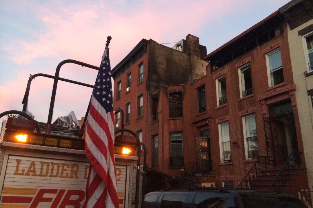 5 Firefighters Injured in Bed-Stuy Blaze