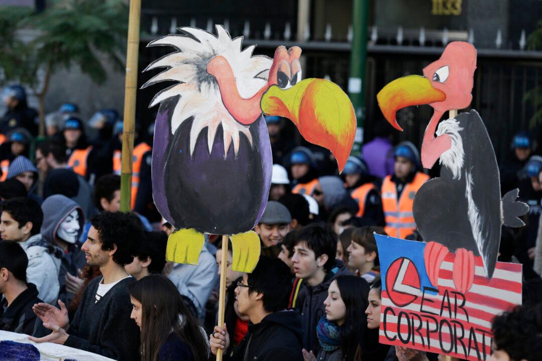 Argentina Default Flashes Warning to Emerging Markets