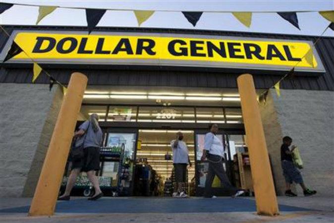 In a Struggling Economy With Soaring Inflation, Dollar Stores Are Winning