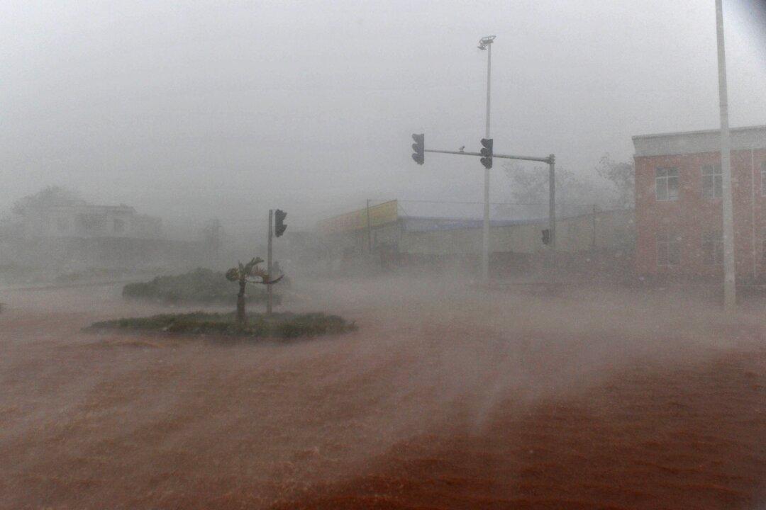 Typhoon Seagull Hits Southern China, Impacting 6 Million