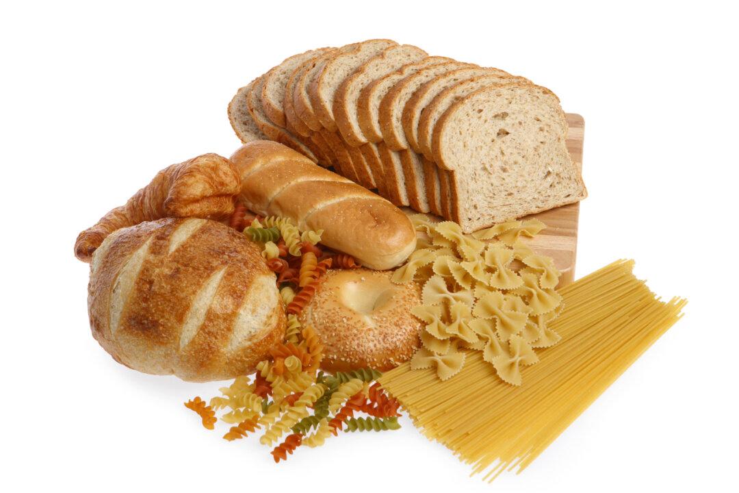 Low-Carb Beats Low-Fat in Weight Loss Study