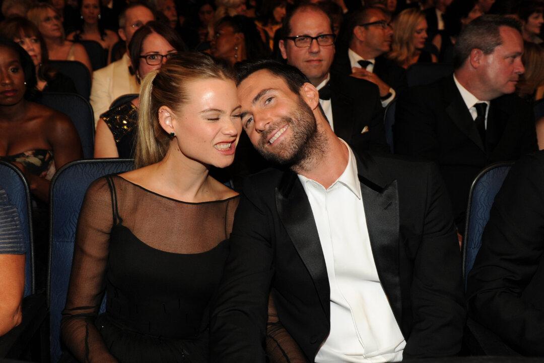 Behati Prinsloo, Adam Levine Wife: Victoria’s Secret Model Age, Photos, Instagram Pictures