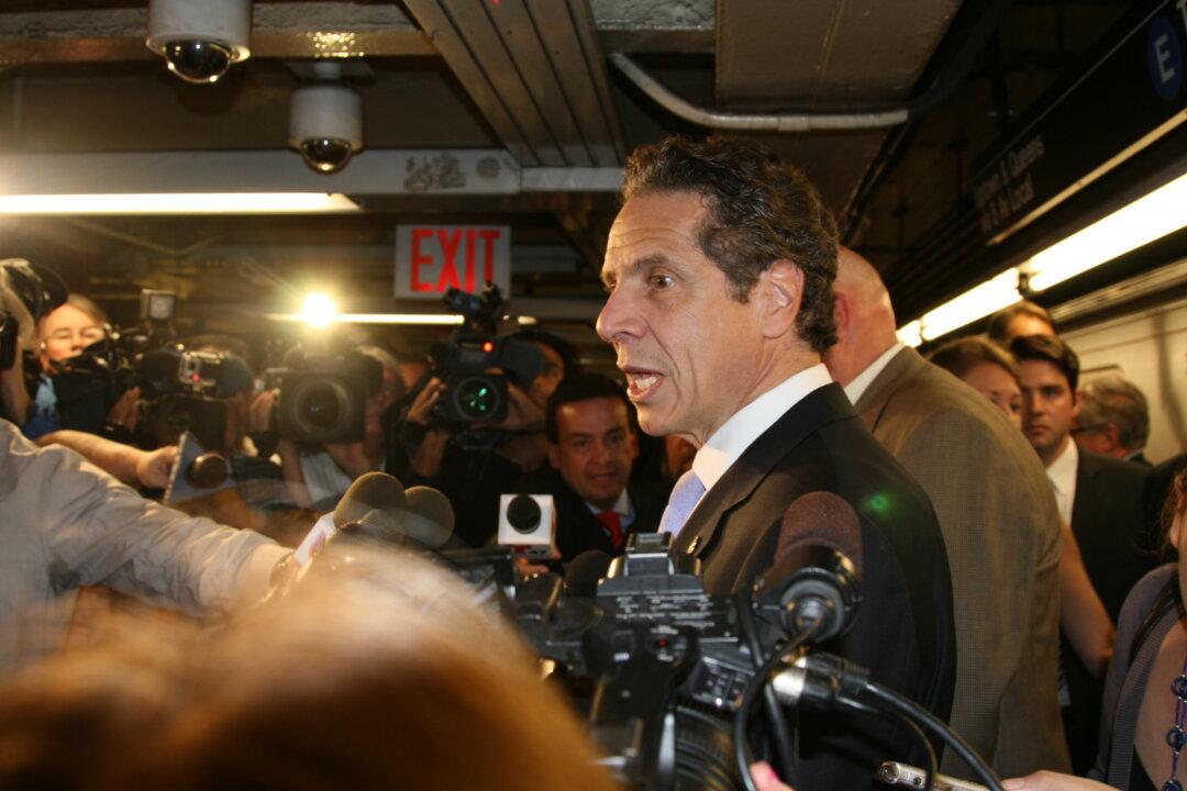 NYC Mayor, Governor React to Alleged Terrorist Plan to Attack US and Paris