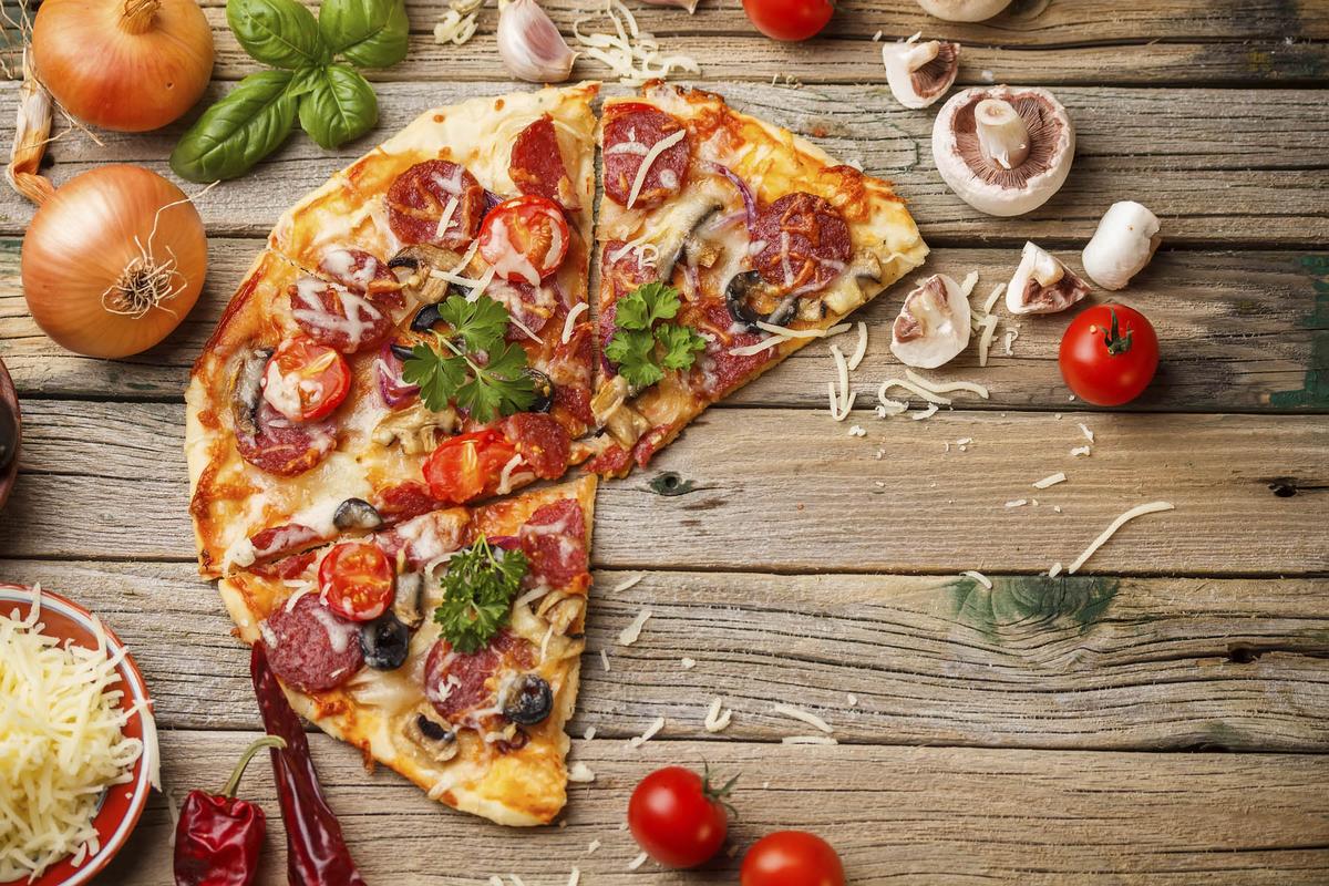 A Food Hack’s 10-Minute Personal Pizza
