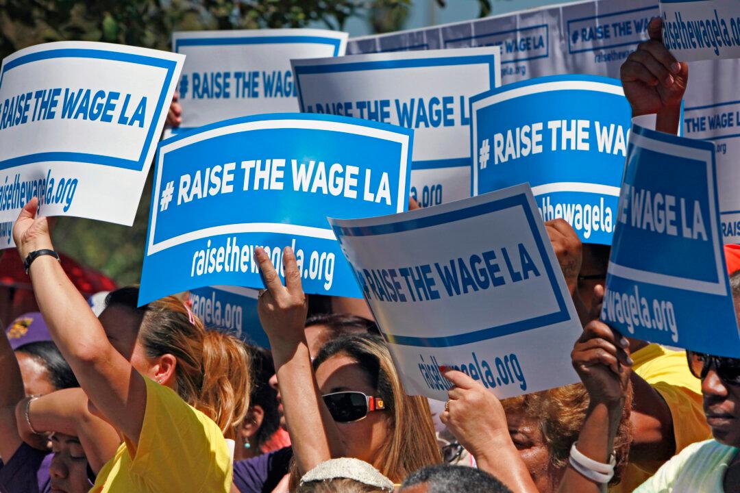 California Labor Union That Fought for $15 Minimum Wage Now Wants an Exemption