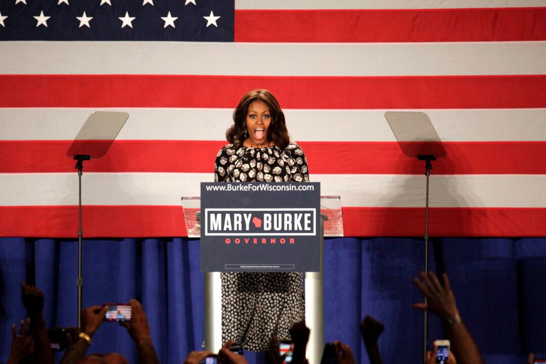 Michelle Obama Senate Rumors: Former Aides Say Not Likely She'll Run for Sen. Feinstein Seat