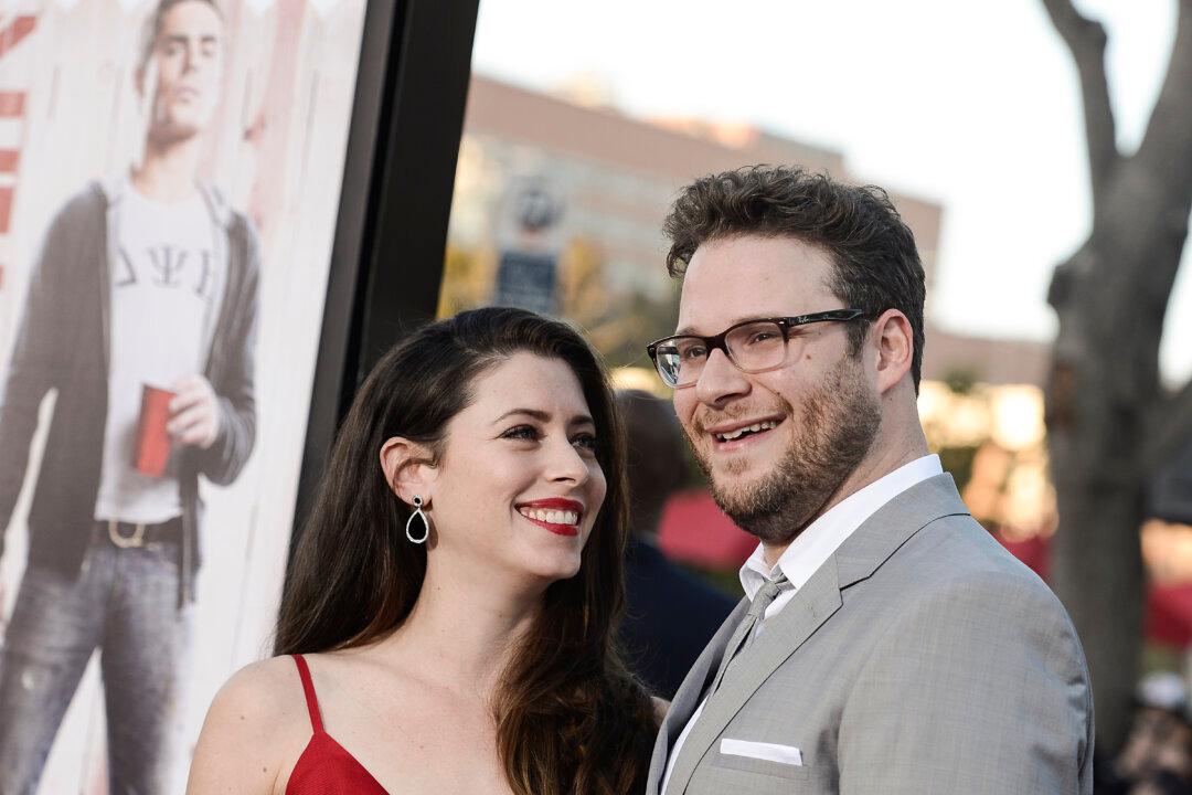 Seth Rogen Praised Wife For Embracing Her Mother’s Alzheimer’s Disease
