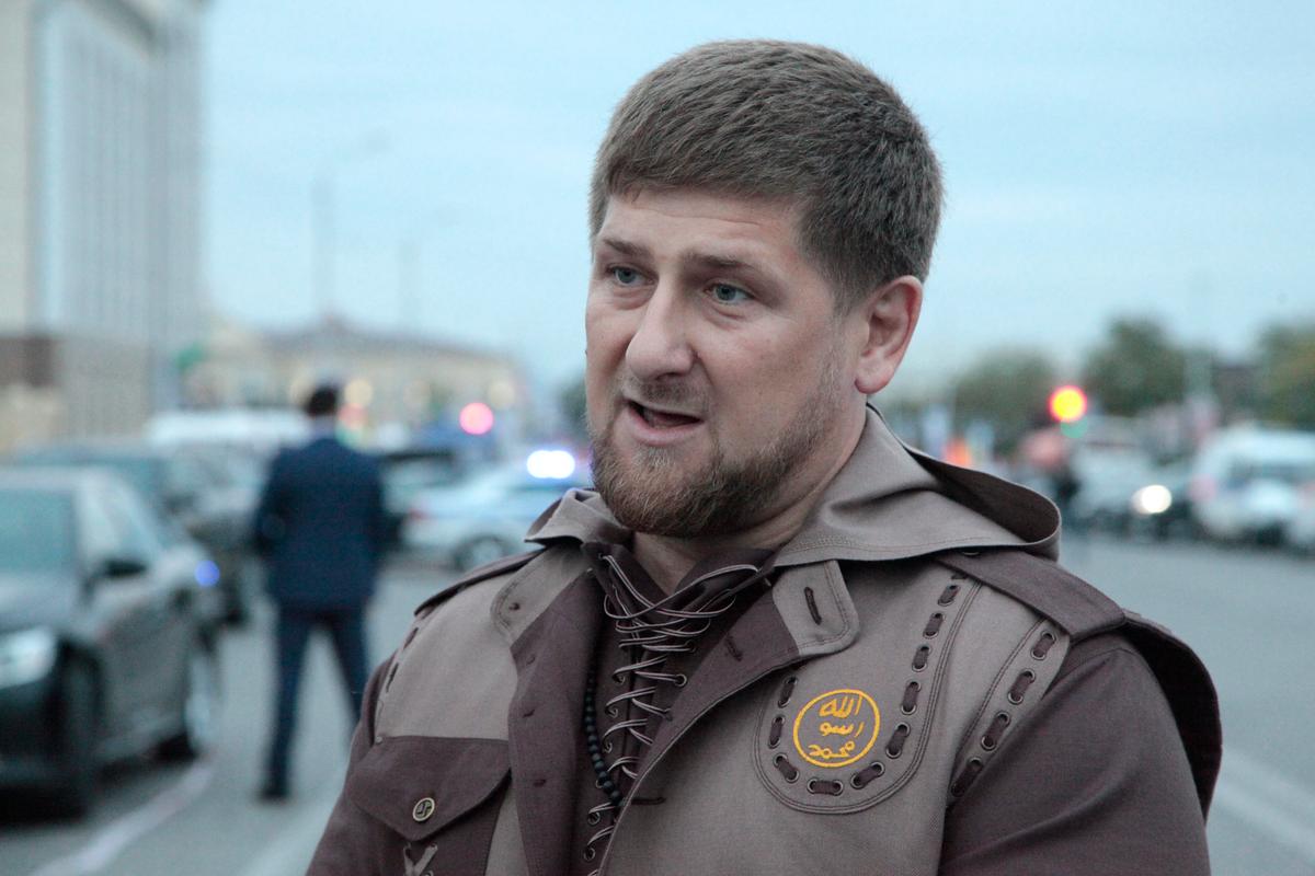 Chechnya Suicide Bomber Kills 5 Police, Wounds 12