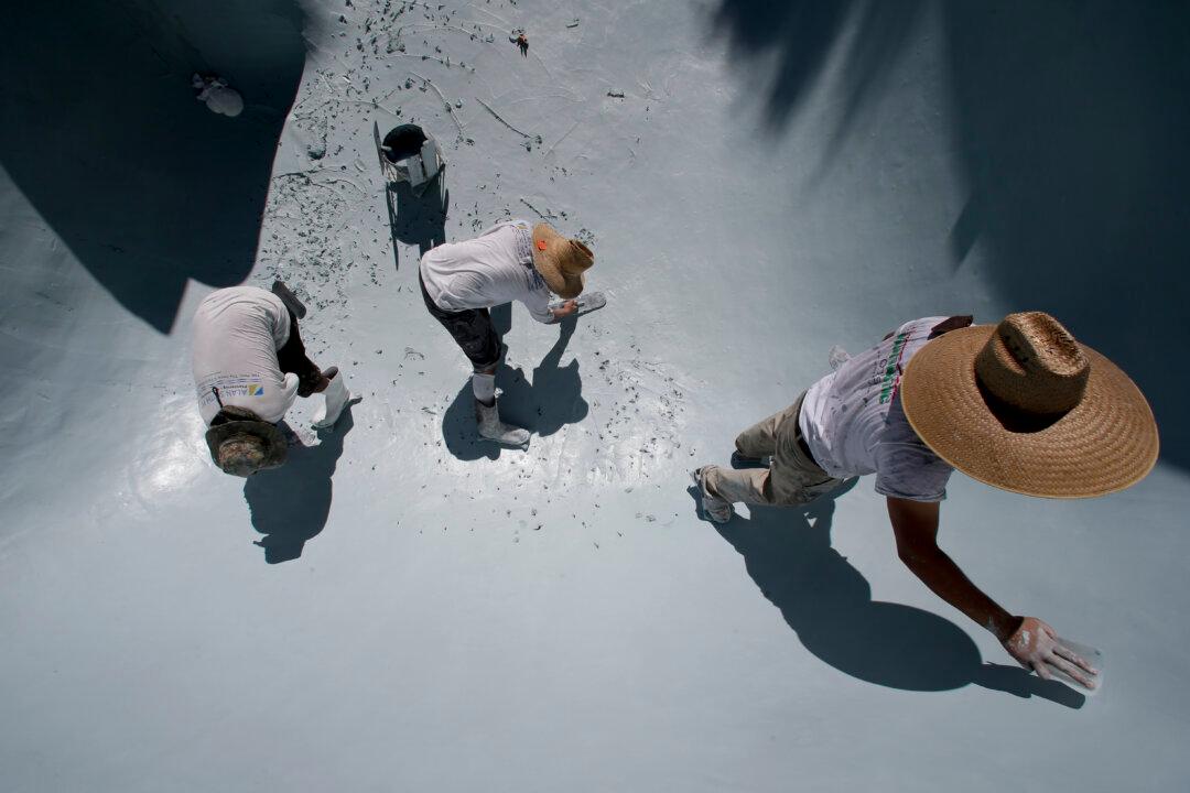 California Drought Worries Pool Industry