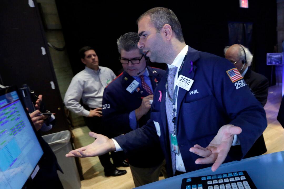 Wall Street Profits $8.7B in 6 Months