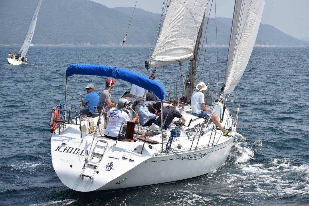 Perfect Weather for the Crew Helm Race