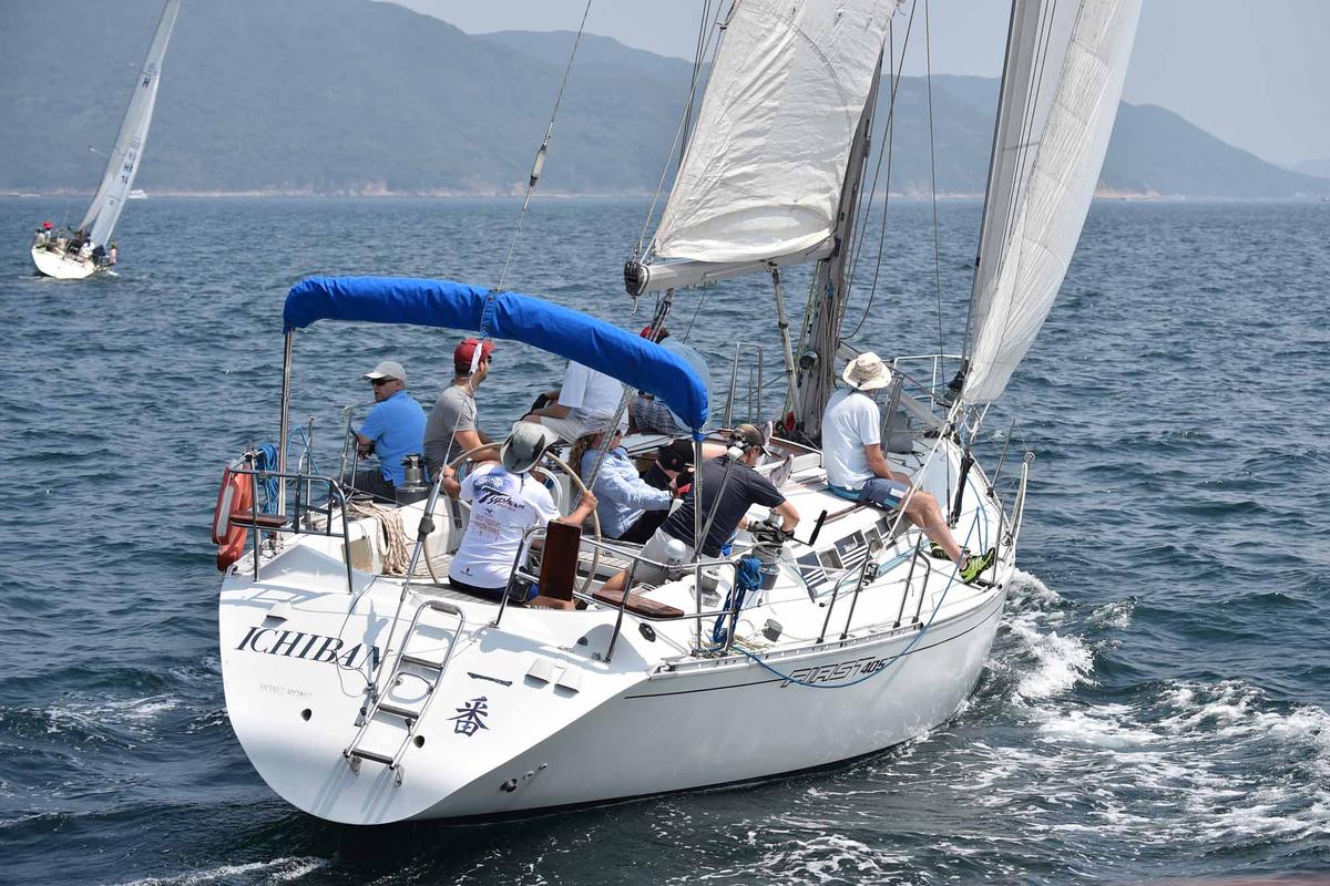 Perfect Weather for the Crew Helm Race