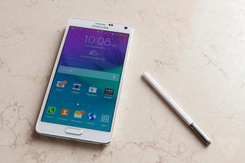 Samsung Galaxy Note 4: True iPhone 6 Competitor or Just Another Boring Smartphone?
