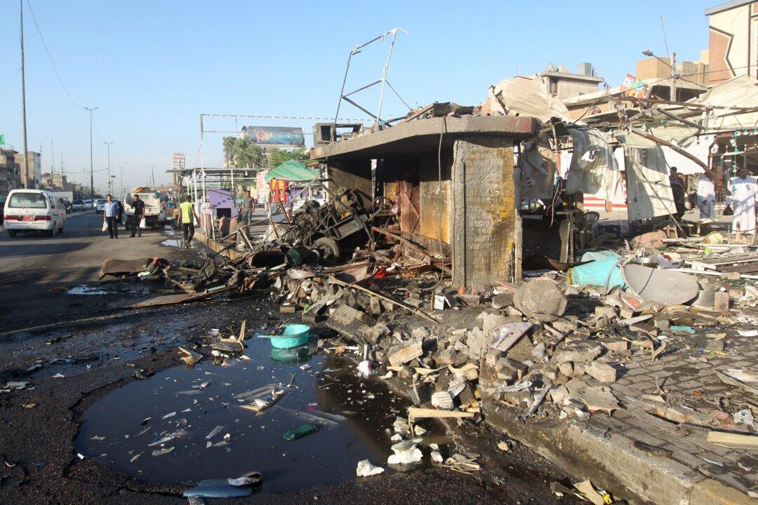 As Militants Close Siege on Baghdad, Car Bombs Kill 38