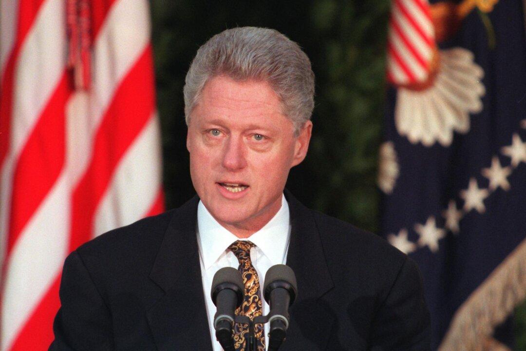 Archives Release Clinton Defense Files on Lewinsky, Whitewater Cases