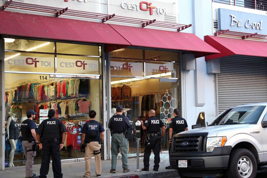 As Mexico Cracks Down, Drug Money Comes to US