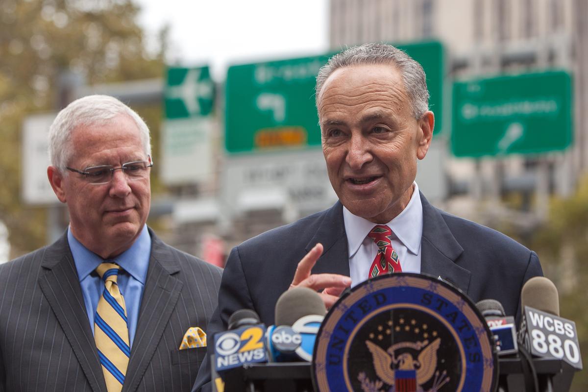 Up to 5 Years in Jail for Climbing Brooklyn Bridge, Senator Says