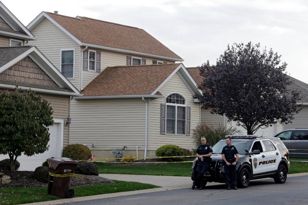 Amber Joy Vinson: Texas Nurse With Ebola Had Visited Family in Ohio