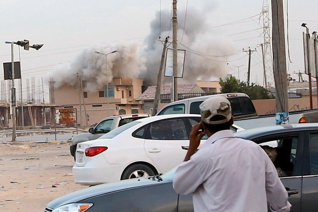 Egypt’s Warplanes Bomb Libyan Militias