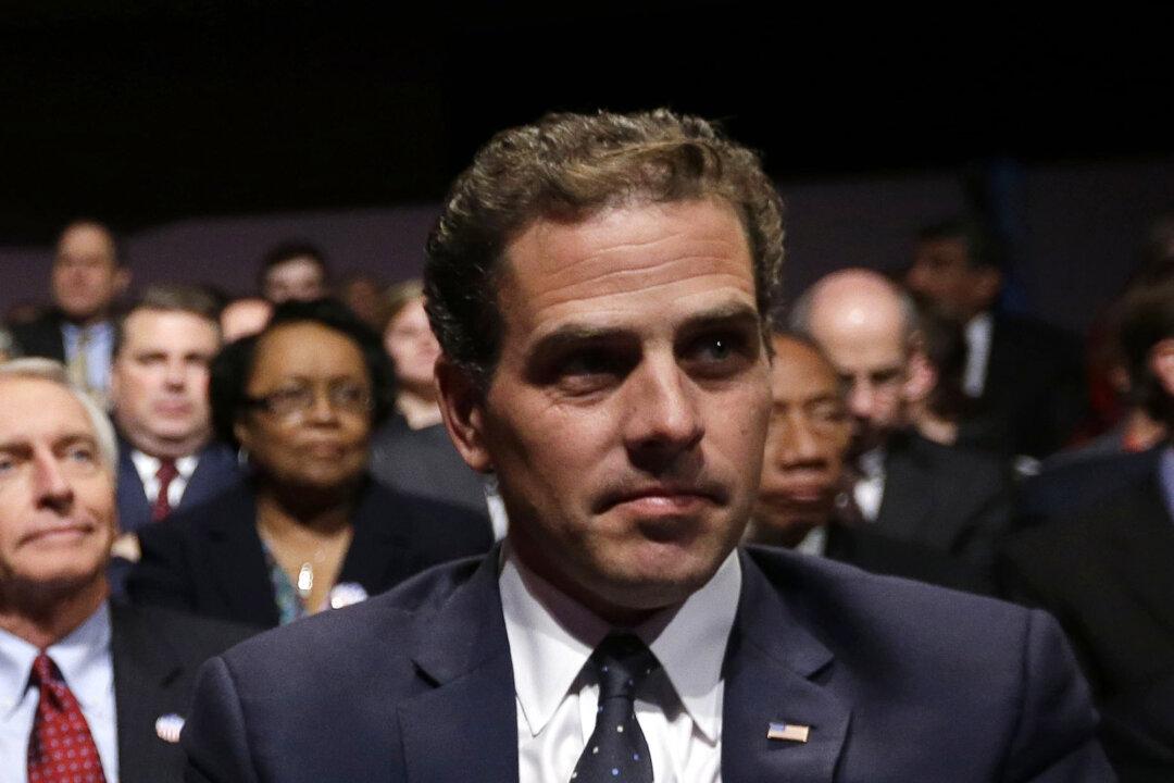 Republicans Request Hunter Biden, Whistleblower, DNC Consultant Testify in Impeachment Inquiry