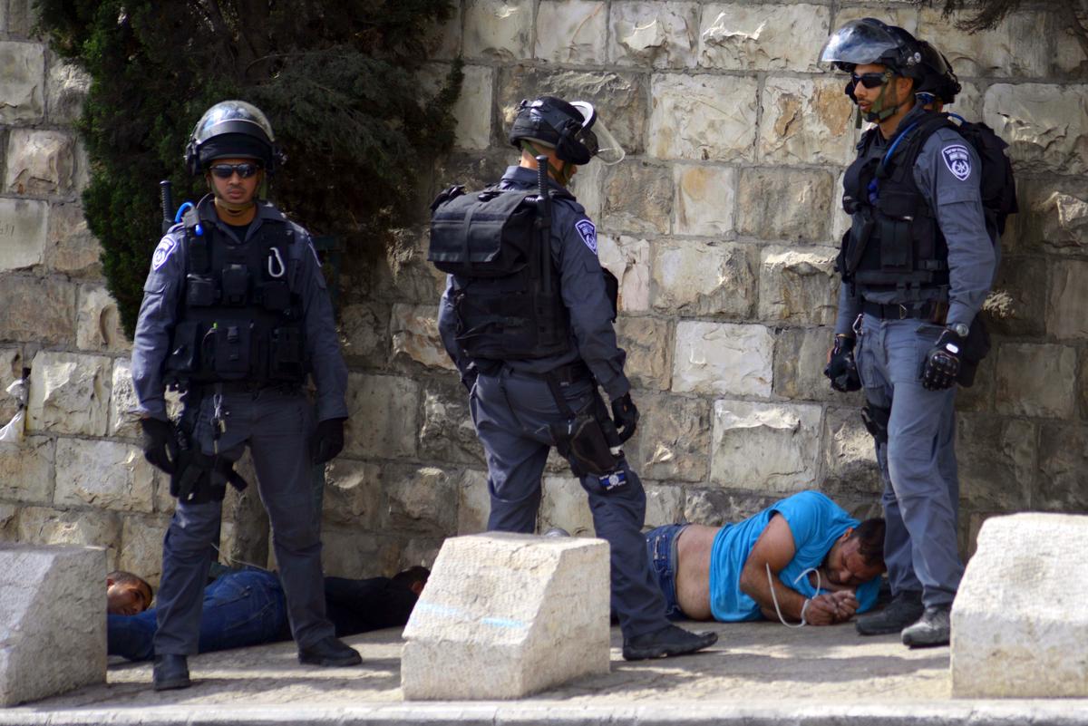 Palestinian Boy Shot Dead by Israeli Troops