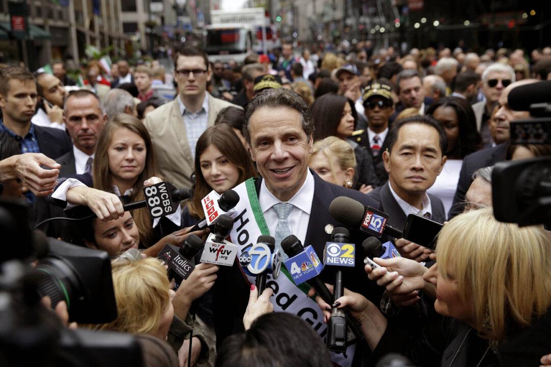 NY Gov. Cuomo Raises Profile