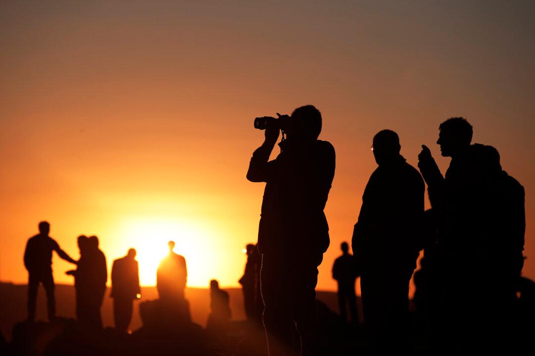 Islamic State Militants Seize US Airdropped Weapons Cache Meant for Kurds