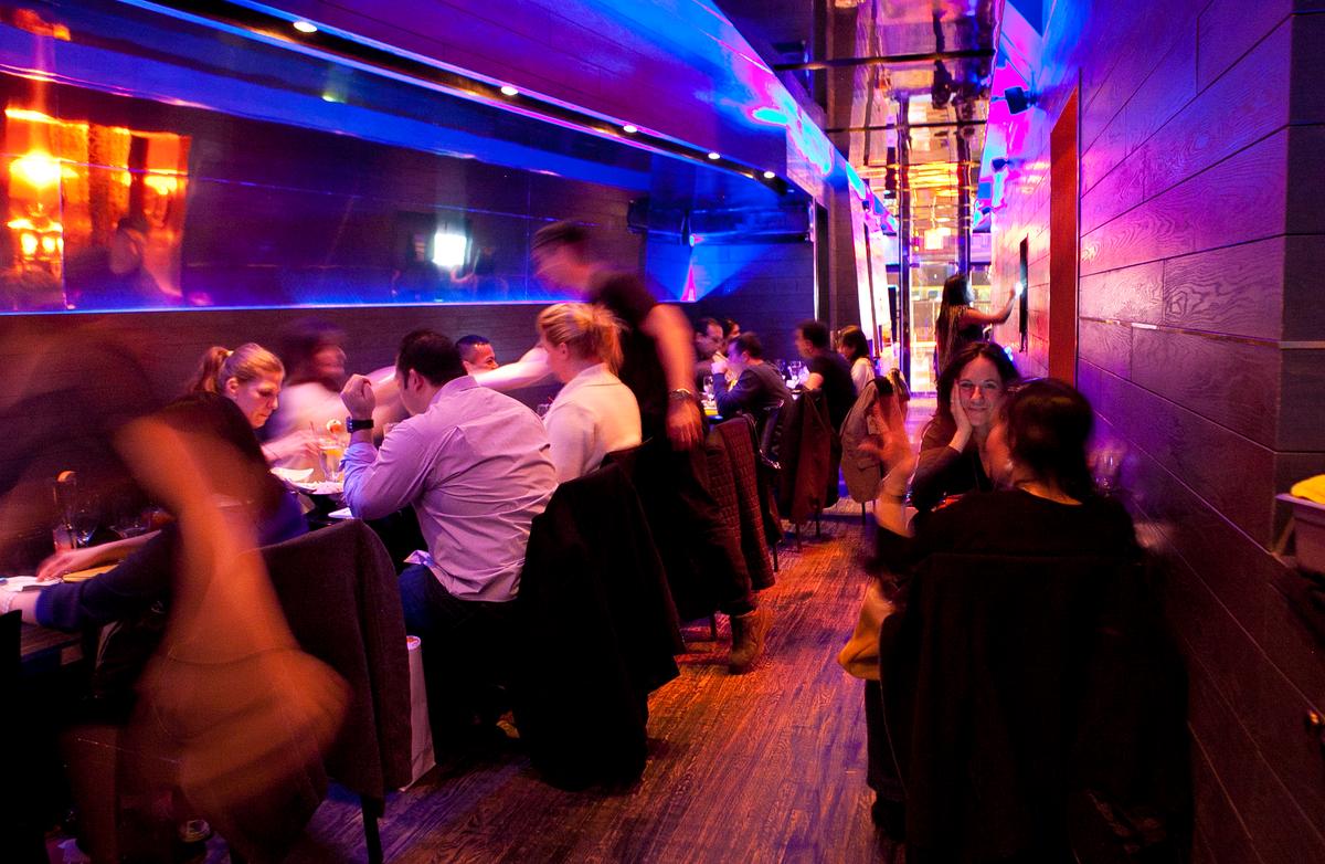 V{iV} Thai’s Halloween Costume Party