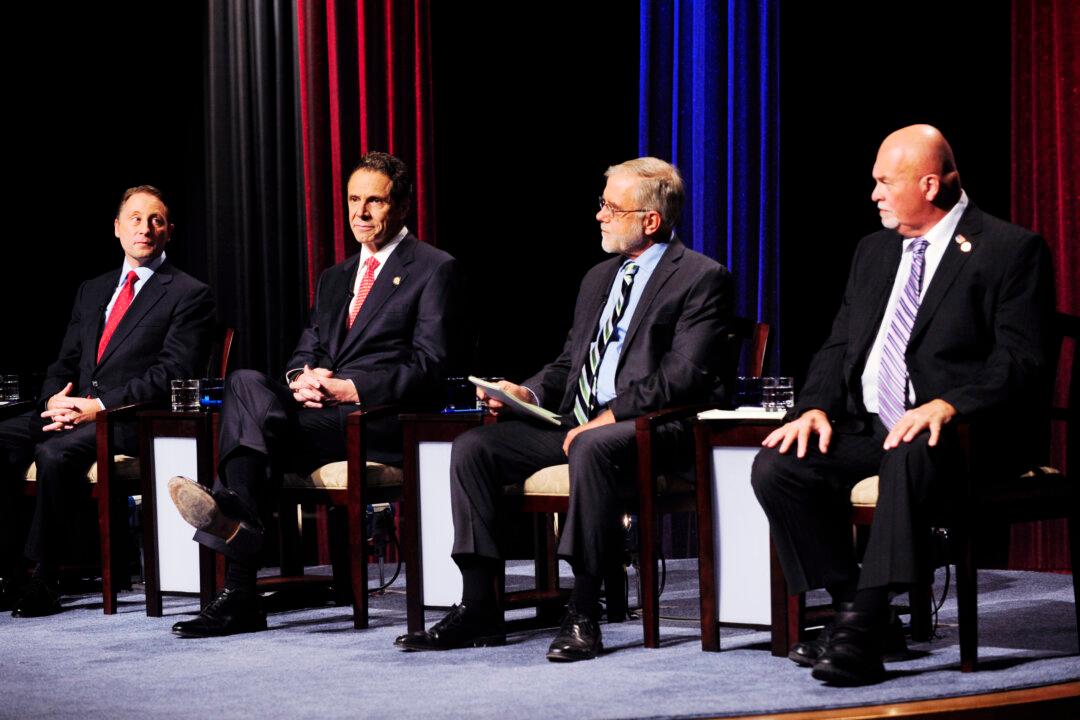 Cuomo on the Offensive in Sole Televised Debate