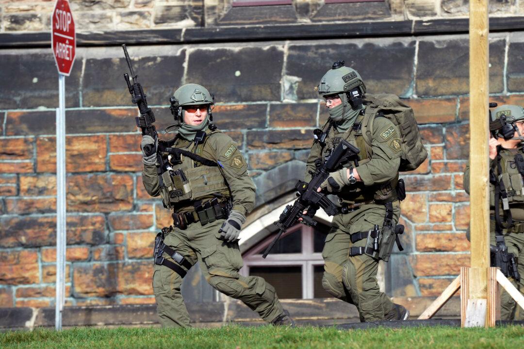 2 Dead in Canada Parliament Shooting: Cpl. Nathan Cirillo and Gunman Michael Zehaf-Bibeau