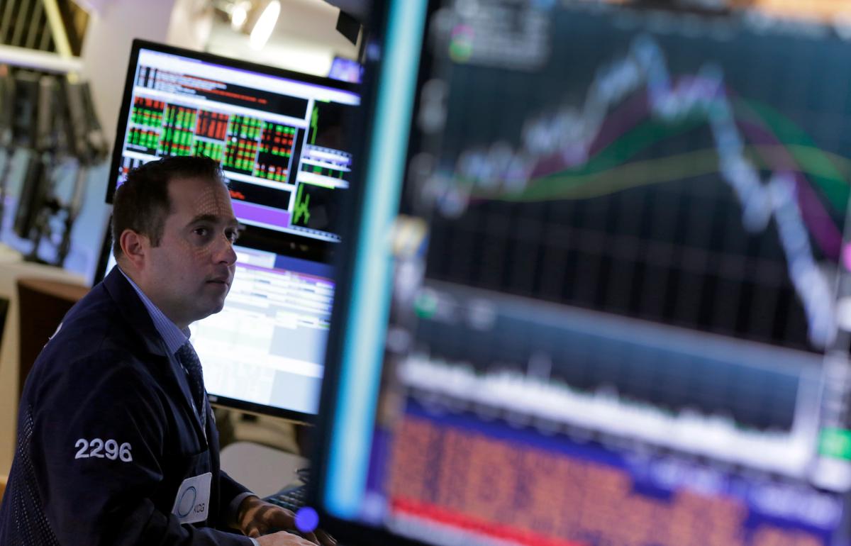 Stocks Fall on Wednesday Trading; Could End 4-Day Winning Streak