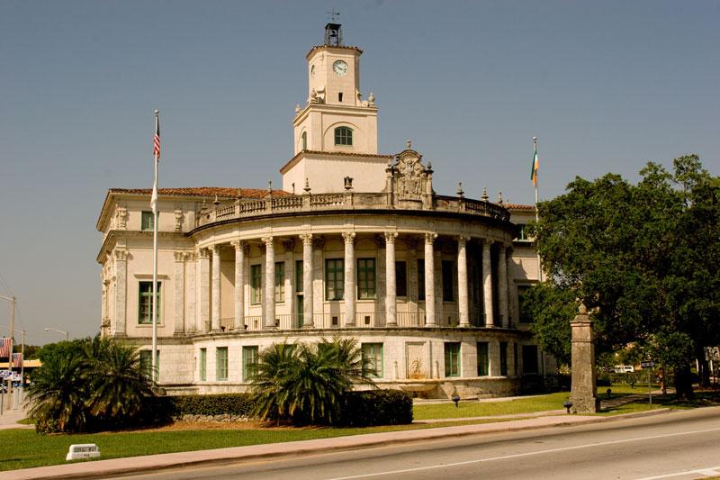 Races for Governor Carry 2016 Implications