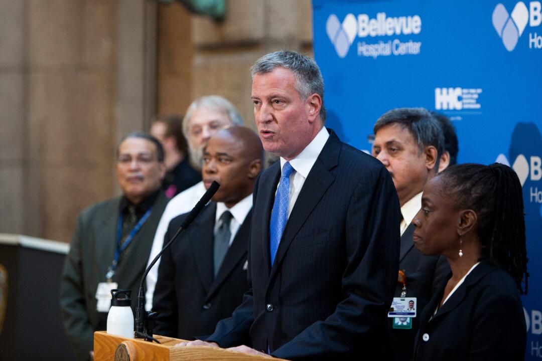 Mandatory Quarantine Has Officials Calling Out the Governors