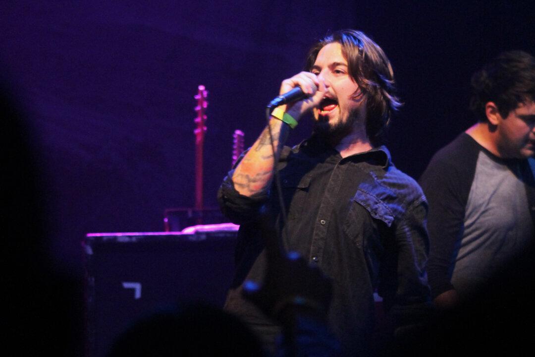 Finch Rocks Gramercy Theatre