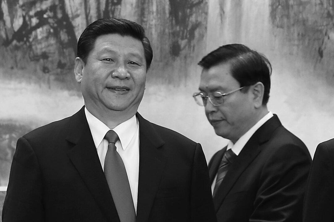 Xi Jinping Averts Tiananmen-Style Massacre in Hong Kong