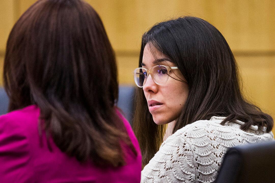 Jodi Arias, Convicted Murderer, Loses Visitation Rights for Vulgar Remark Made to Officer