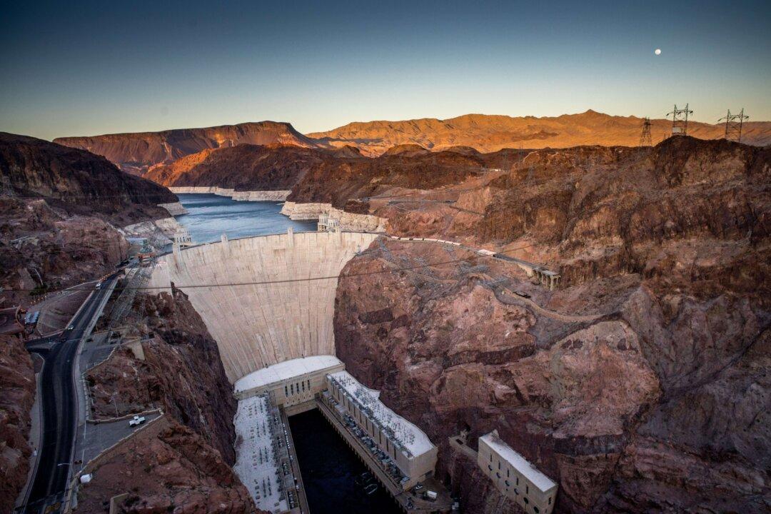 Water Use Drops to Lowest Level in 45 Years