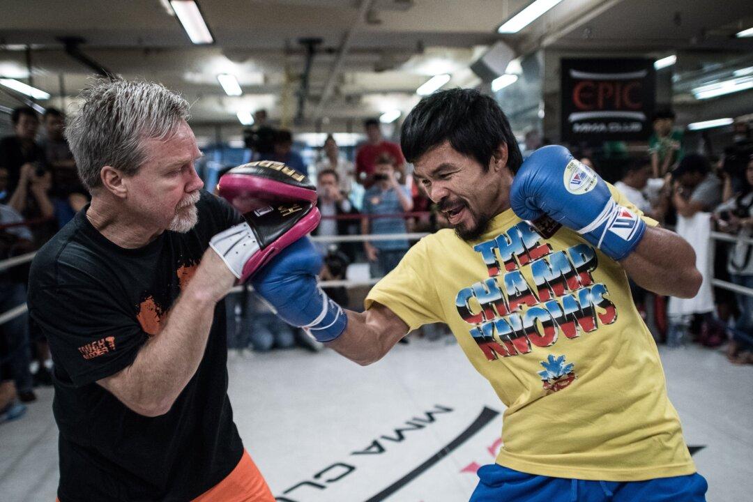 Manny Pacquiao vs Floyd Mayweather: Pacman Says He Wants to Fight Money Before Retiring
