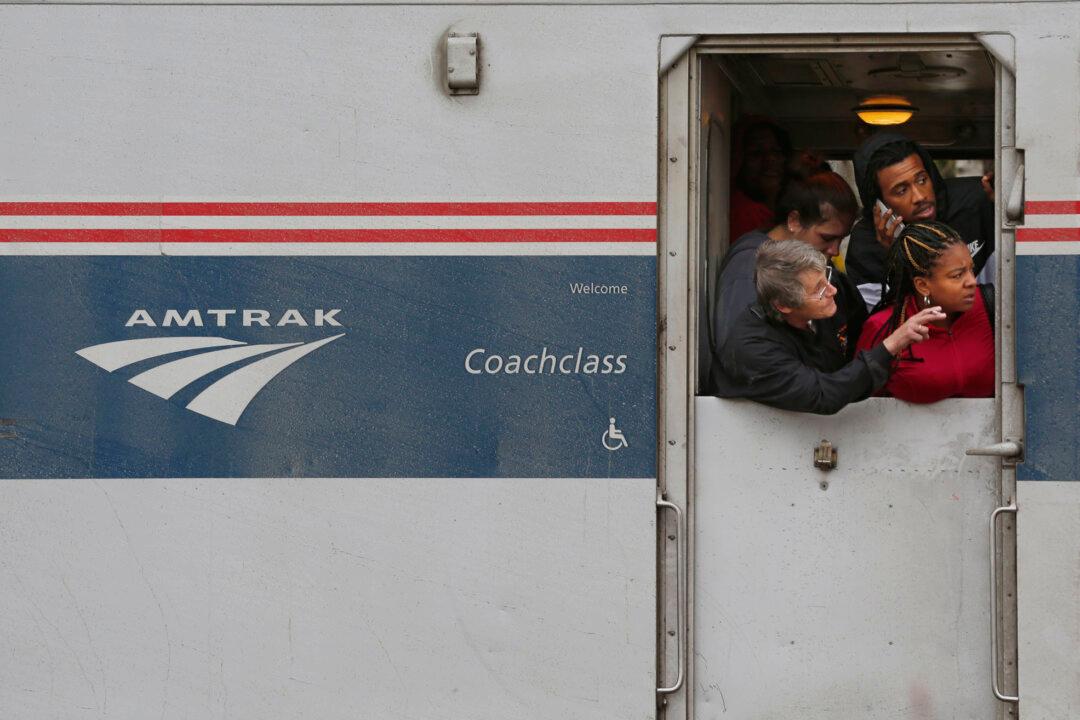 What to Do When Your Car Stalls on the Tracks