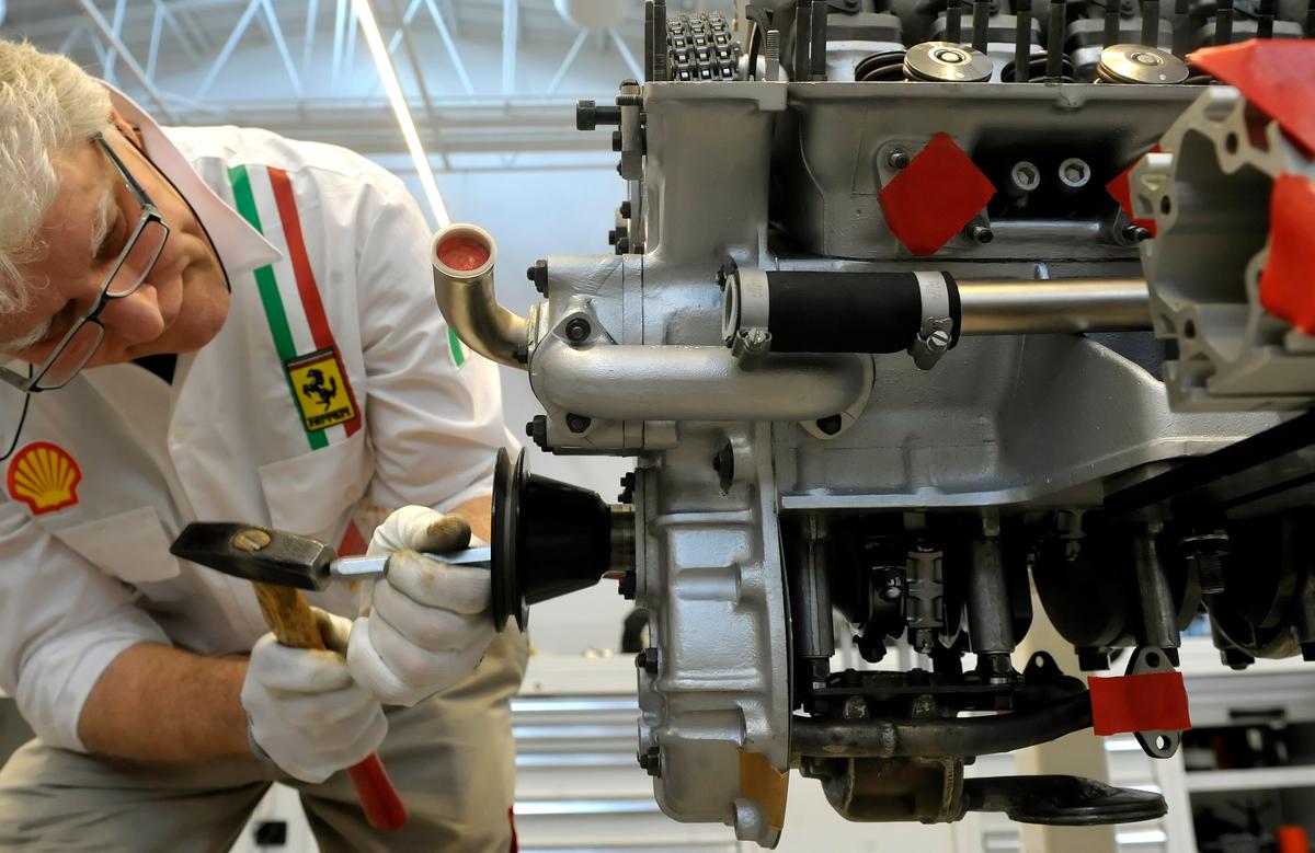 Fiat Chrysler to Spin Off Luxury Brand Ferrari