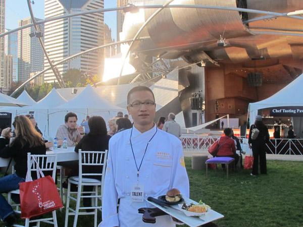 FBI Raids Restaurants Owned by a Pro-Communist Community Leader in Chicago’s Chinatown