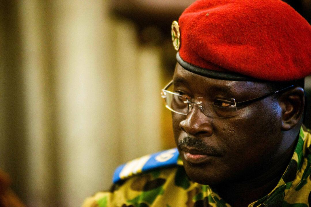 Lt. Col. Isaac Yacouba Zida Unanimously Appoints New Burkina Faso Transitional Leader