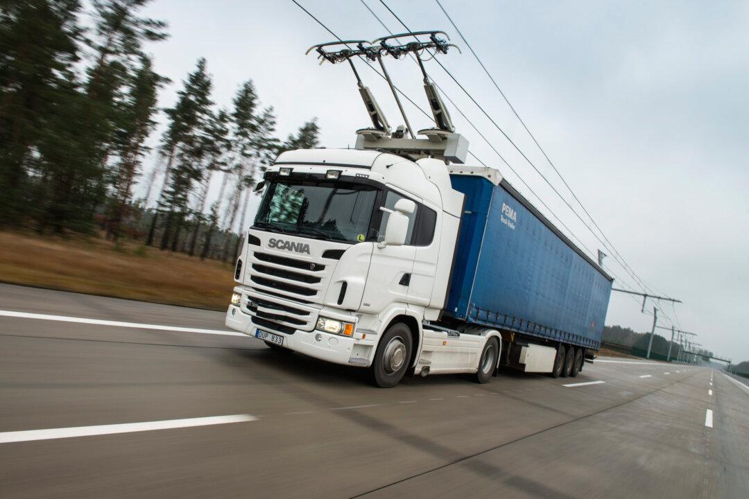 Los Angeles to Test eHighway System Near Ports