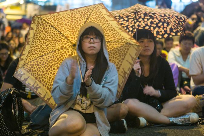 Haruki Murakami-Inspired ‘Eggs’ Face ’High Wall' at Hong Kong Protest